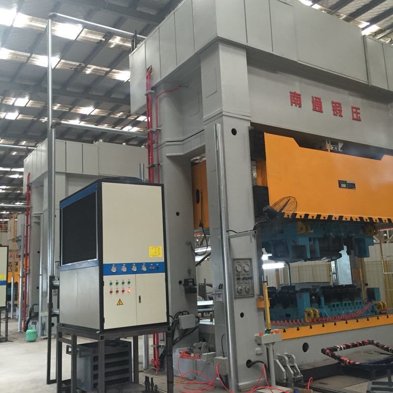 油冷機的制冷控制技術，你選對了機型嗎？