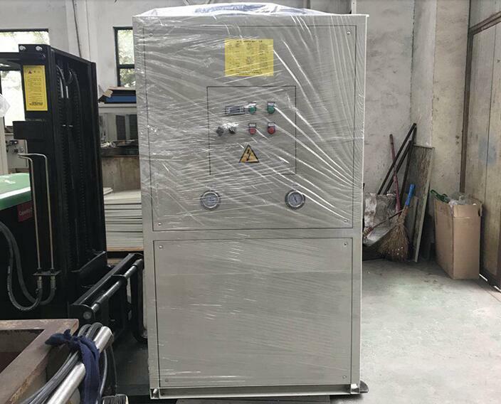 油冷機出現(xiàn)以下故障，該怎么維修？