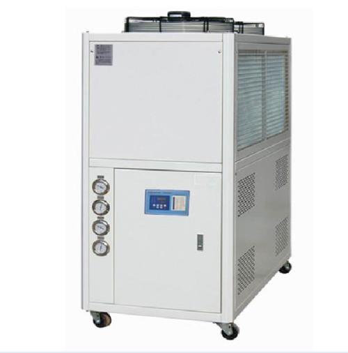 專(zhuān)家告訴你在建筑行業(yè)中油冷機(jī)的作用 專(zhuān)家告訴你在建筑行業(yè)中油冷機(jī)的作用