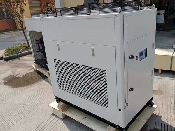 油冷機(jī)如何提高使用性能 油冷機(jī)如何提高使用性能